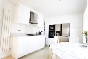 3 Bedroom Bungalow Chertsey